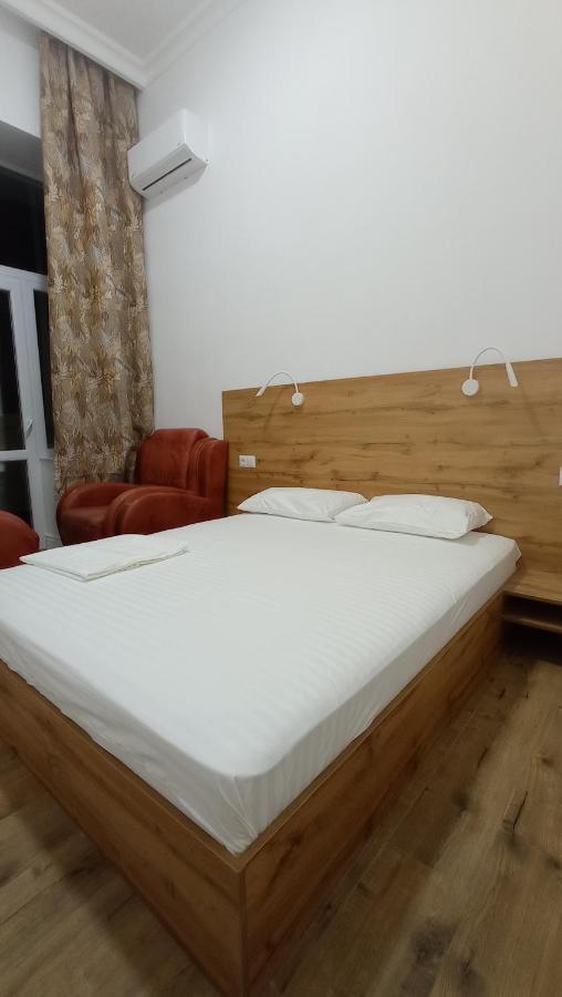 N.a.n. Centre Apartment Kyiv